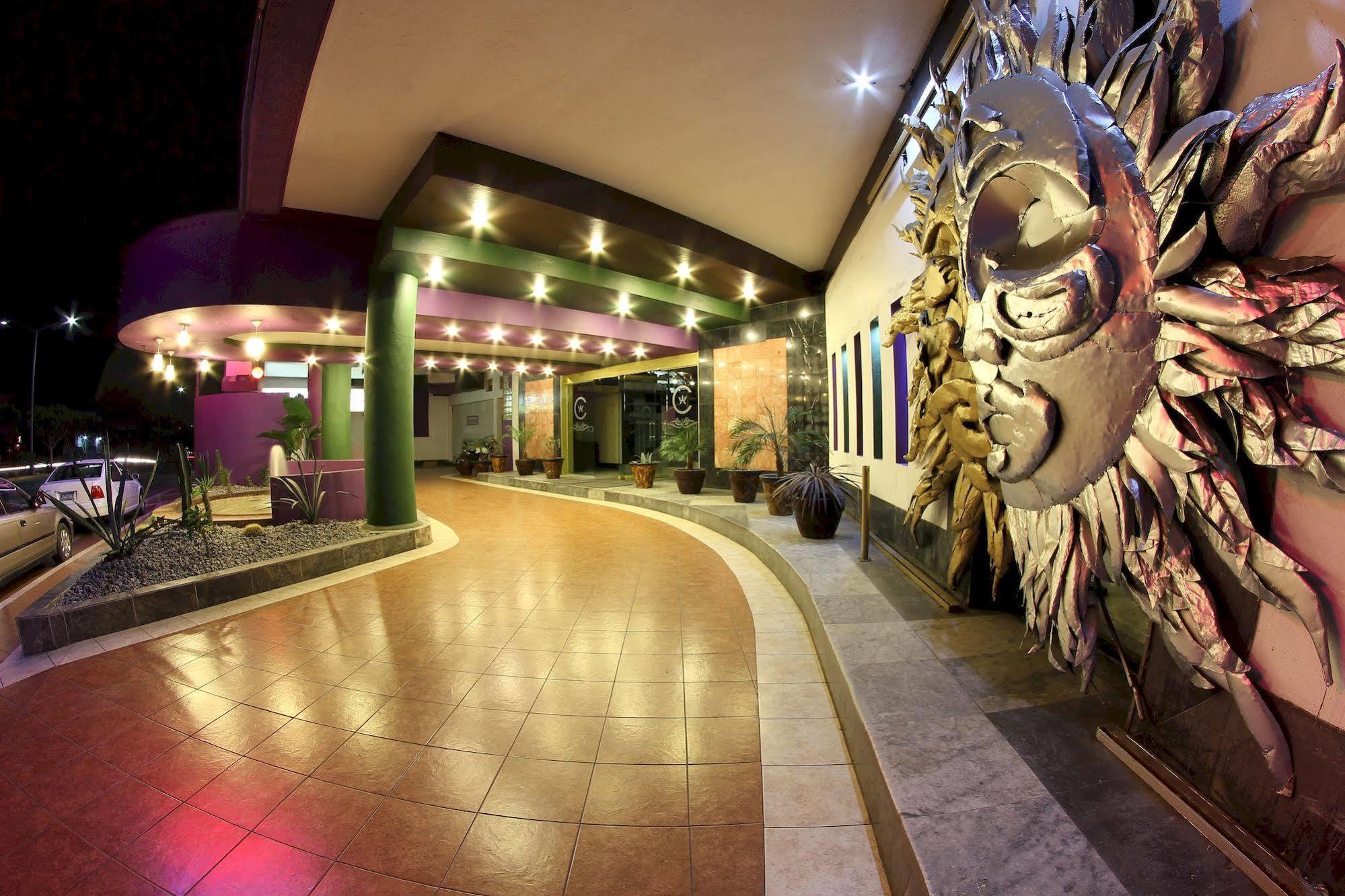 Sunio City Tijuana Eksteriør billede